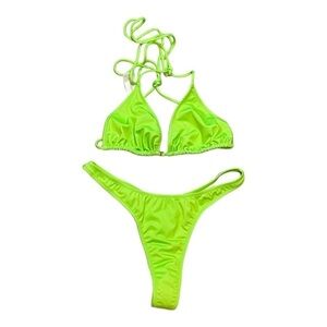 Heavy Manners Island Time Triangle Front Tie Top and Thong Bottom Bikini NWT